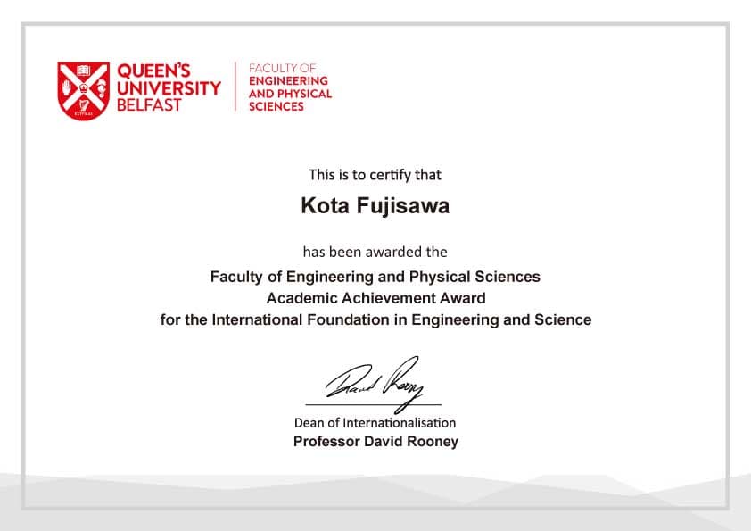 Academic Achievement Award授与時の写真
